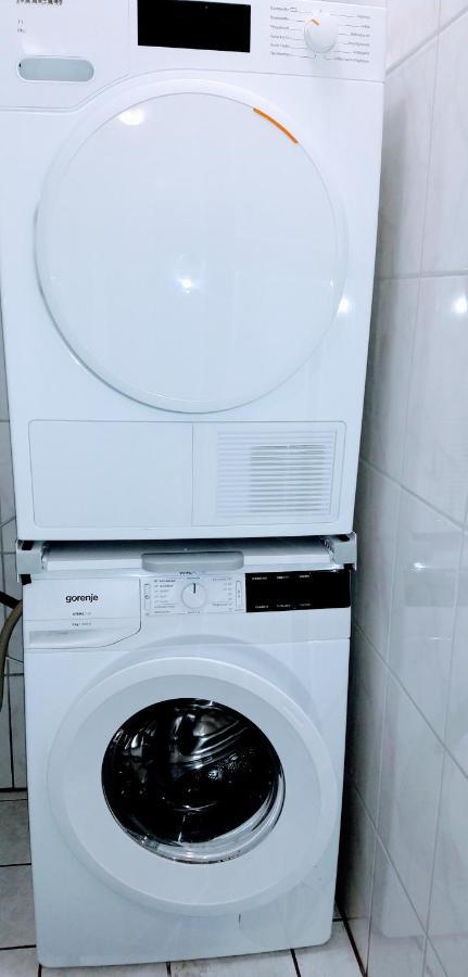 Julia'S Monteur Oase - Premium Apartment Exklusiv Fuer Solo-Reisende Ennepetal Luaran gambar